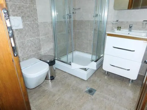 K I M Apartments - Image 1