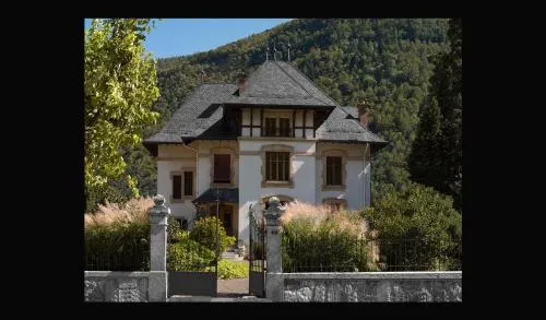 Villa De Maitre - Image 1