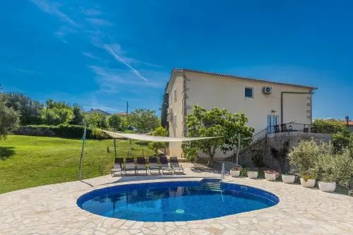 Holiday House Jele - Image 1