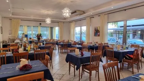 Hotel Costanza - Image 1