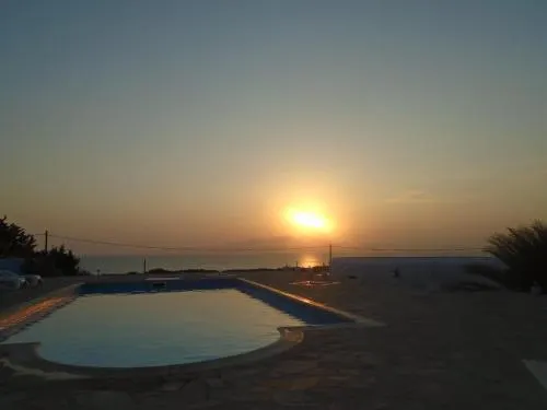 Portobello Naxos - Image 1