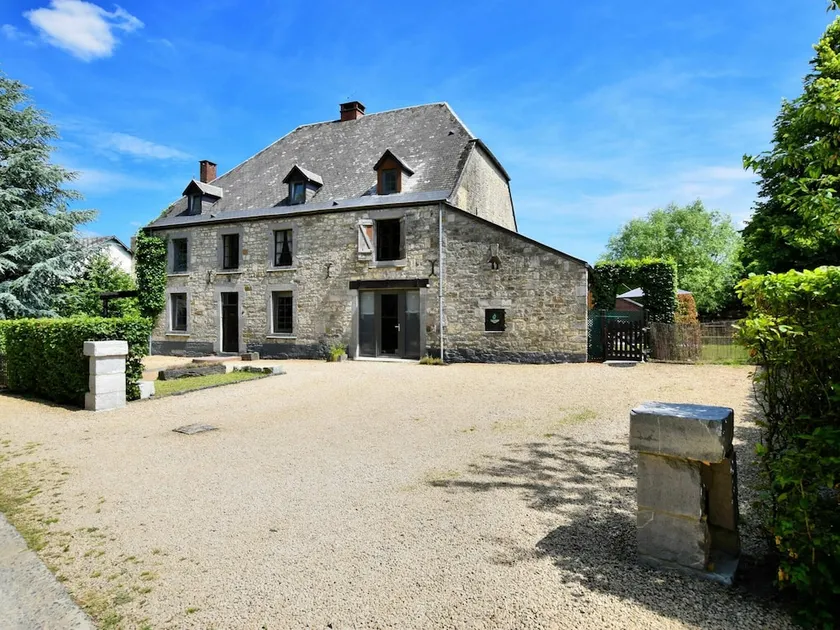Magnificent Holiday Home in Baronville with Heated Pool & Billiards - Image 1