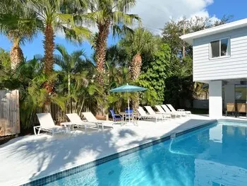 Blue Sage Cottage - Image 1