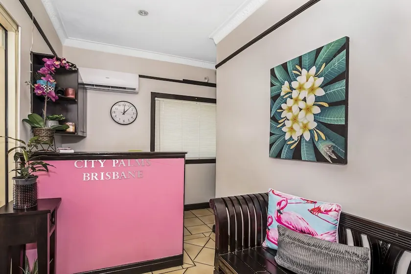 Econo Lodge City Palms Brisbane - Image 1