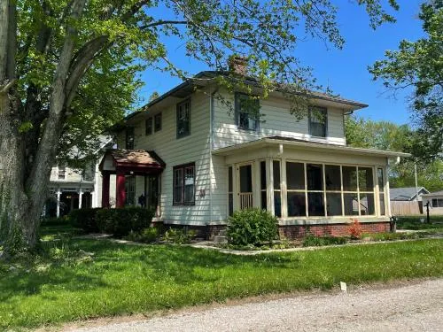 Historic Downtown Brownsburg Home W Charm - Image 1