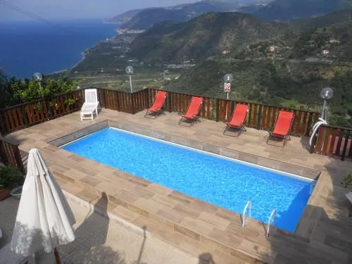 Villa Rosi - Image 1