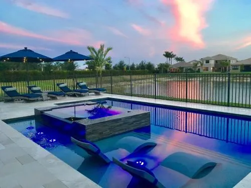 Luxury Home with Pool & Spa - Image 1