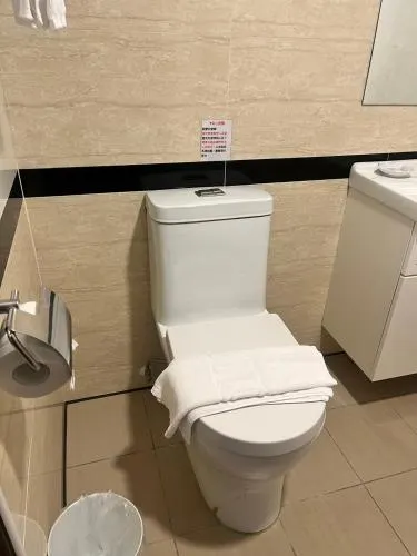 Hotel W - Image 1