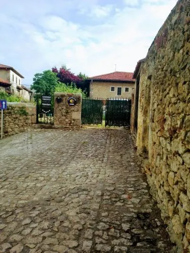 Albergue Solar de Hidalgos - Image 1