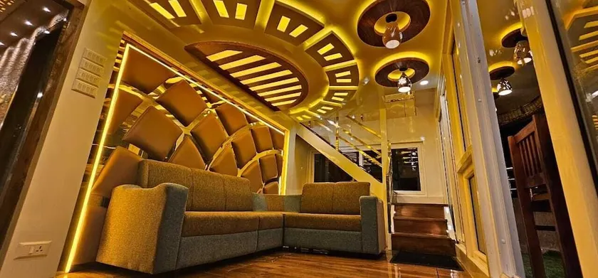 Anugraha Houseboat - Image 1