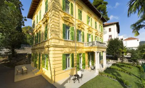Villa Atlanta - Image 1