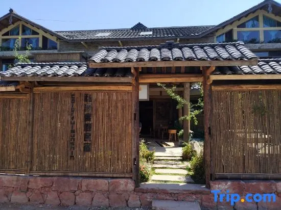 Shunan Zhuhai Colorfulsunshin Private Tang Holiday Homestay - Image 1