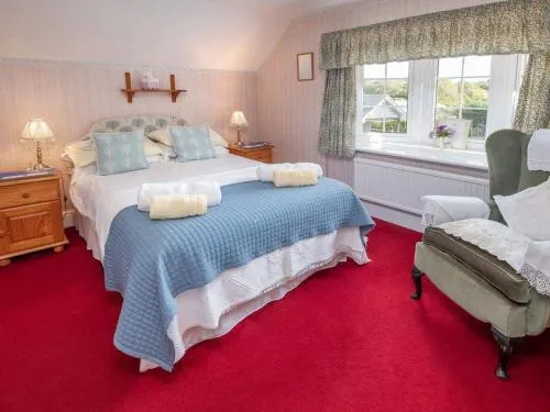 Grange Farm House Newport - Image 1