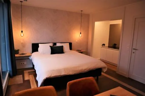 B&B Fago - Image 1