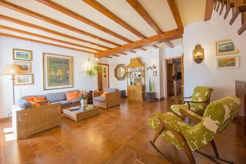Villa Mas Blanc - PlusHolidays - Image 1