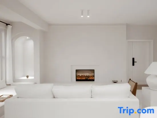 One home - Image 1