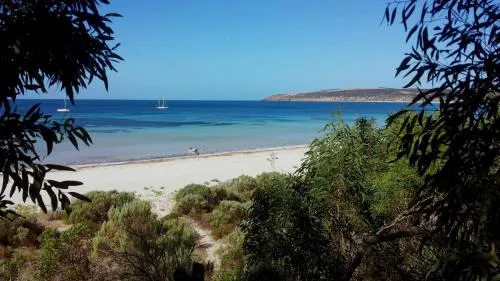 The Beach Shack Emu Bay - Image 1