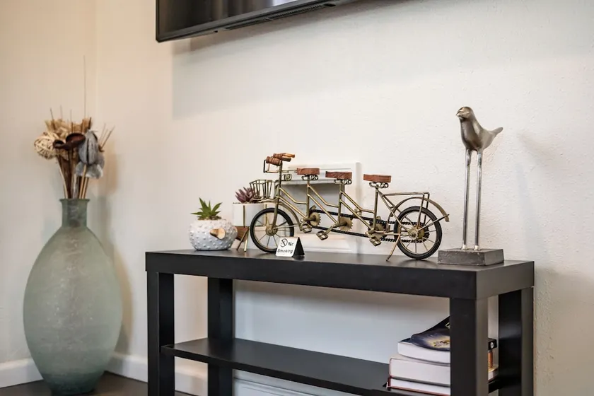 Spacious Family Friendly House in Central Location - Image 1