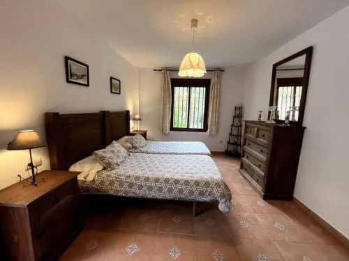 Villa Victoria - Image 1