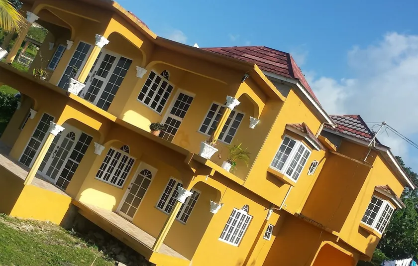BamBoo Breeze Inn - Image 1