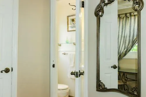 La Jolla Cottage - Image 1