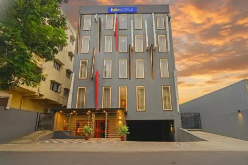OYO Townhouse White Ridge 112 Shivam Road - Image 1