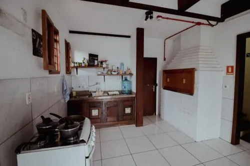 Tima Casa Ampla em Localiza o Privilegiada - Image 1