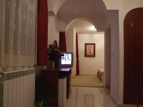 Guest House Zlatev - Image 1