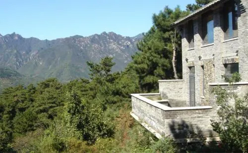 Home of the Great Wall - Image 1