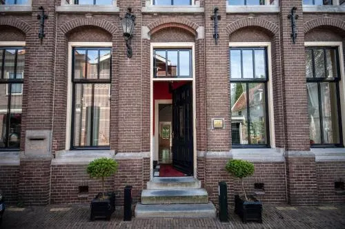 Oude Postkantoor De Rijp - Image 1