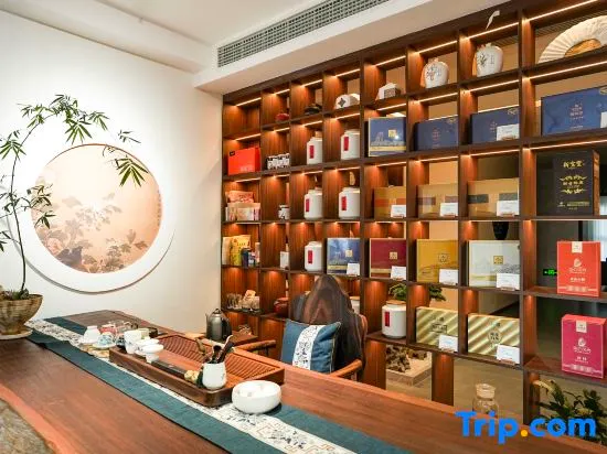 Kun Fei Hotel - Image 1