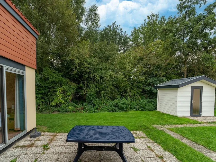 Holiday Home in Zevenhuizen with Sauna - Image 1