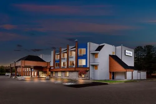 Travelodge by Wyndham Parksville - Image 1