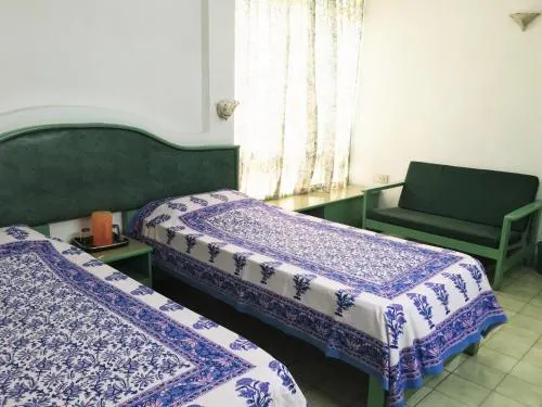 Homestead Hotel - Image 1