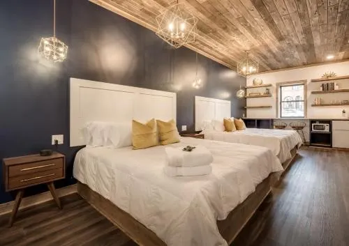 The Port Boutique Hotel - Image 1