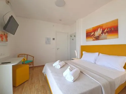 Hotel Royal Garnì - Image 1
