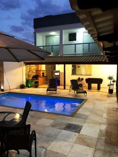 Linda casa de alto padrao com Wi-Fi e lazer em MG - Image 1