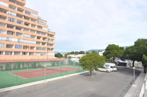 RNET Apartments Roses Mediterrani - Image 1