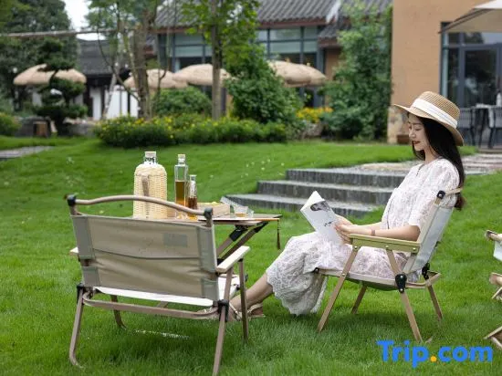 Xiaode Boutique Holiday Hotel - Image 1