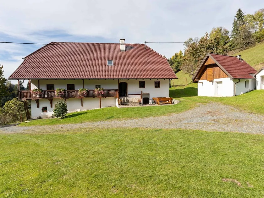 Holiday Home in Eberstein / Carinthia With Sauna - Image 1