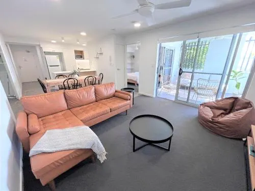 Unit 3 - Very peaceful and private 2 bedroom apartment - Image 1