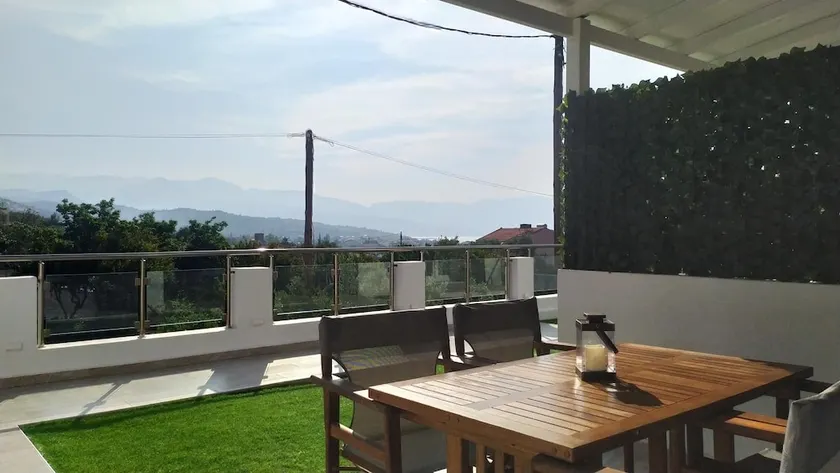 Samos Home Luxury Apartments - Image 1