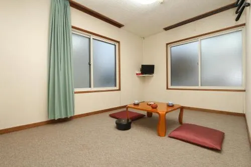 Lodge Tsubaki - Image 1