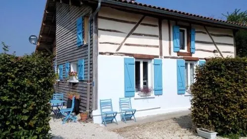 Cozy Holiday Home in Droyes North France with Terrace - Image 1
