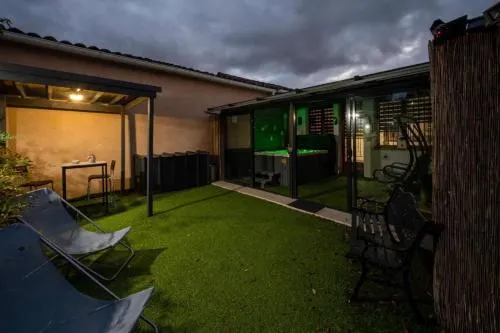 Loft Jacuzzi Privatif - Image 1