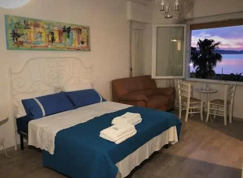 Il Faro Di Alghero Bed And Breakfast - Image 1