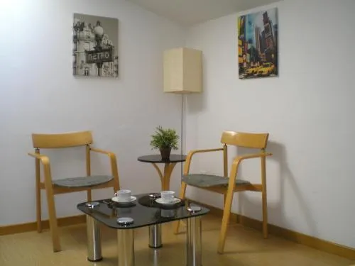 Apartamentos Zaragoza Centro - Image 1