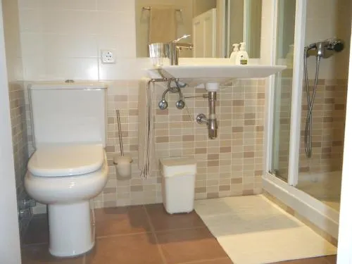 Madrid Studio Apartments - Image 1