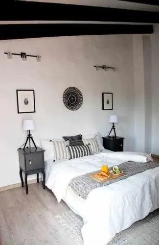 A Retreat At The Feet Of Tramuntana - Image 1