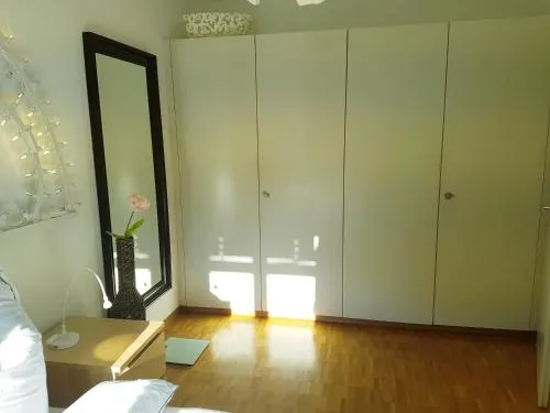 Zurich Suite - your home away from home - with washer dryer and lots of space - Image 1